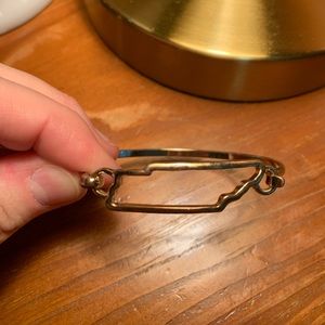 Gold Tennessee State Bracelet